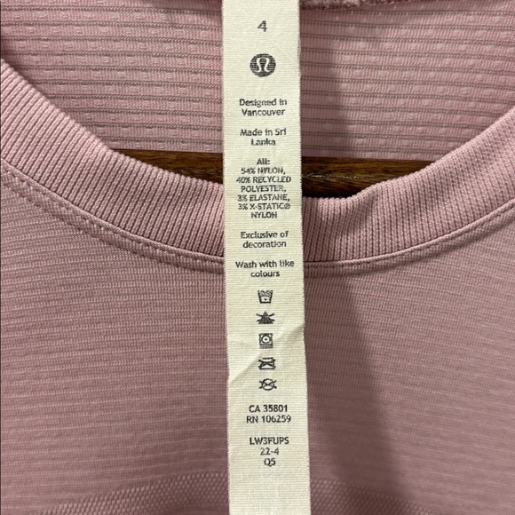Lululemon Women’s Relaxed Swiftly Tech Long Sleeve Shirt Size 4 Light Pink GUC - Picture 2 of 6